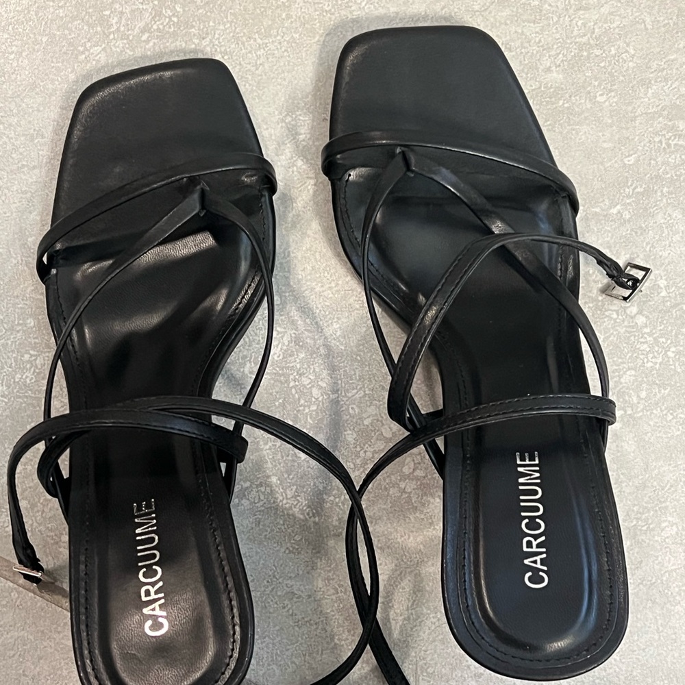 Black Women's Carcuume Heels